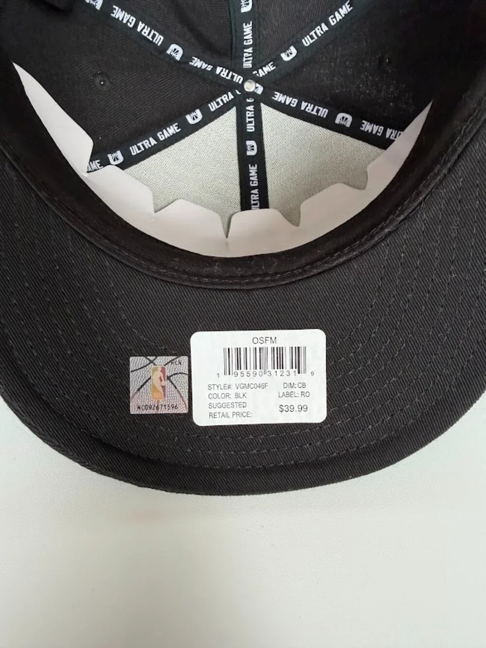 Ultra Game NBA Chicago Bulls Blackout Twill Snapback Hat Cap VGMC046F NWT OSFM
